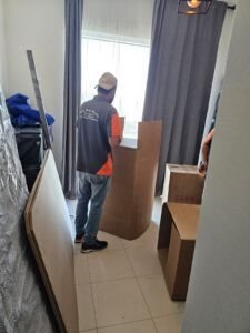 same day movers in Palm Jumeirah apartment relocation
